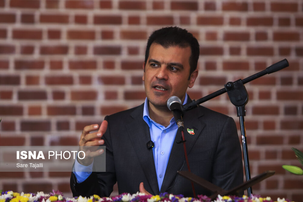 هاتف: پلی میان دانشگاه و شرکت‌های دانش‌بنیان